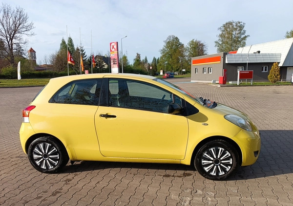 Toyota Yaris cena 12500 przebieg: 202153, rok produkcji 2009 z Mirsk małe 67